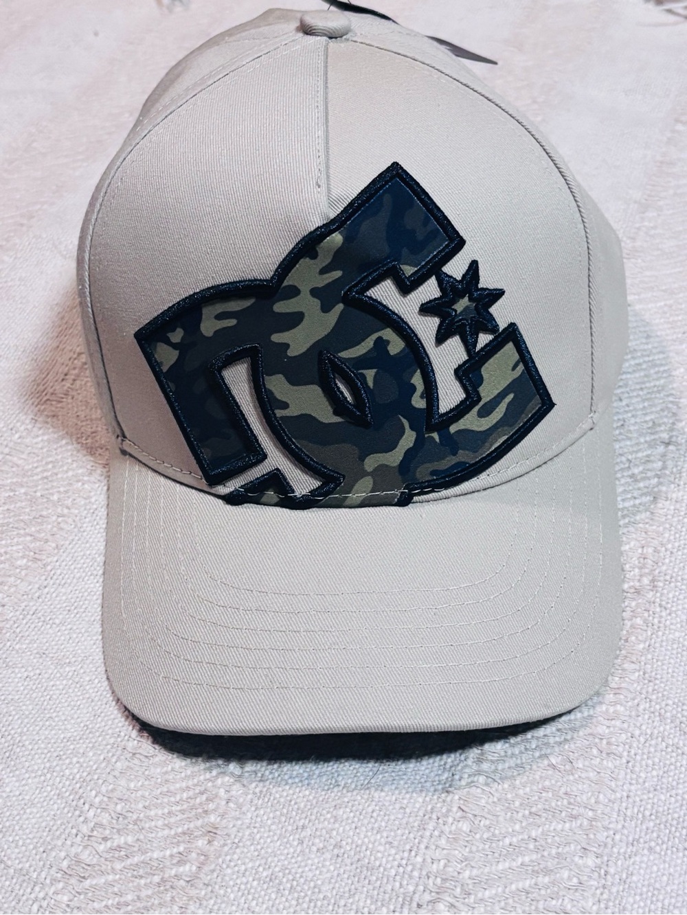 DC Men's Light Beige Cap with Camouflage Logo